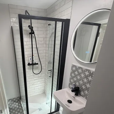 Luxury 2-bedroom Overlooking The Appartamento