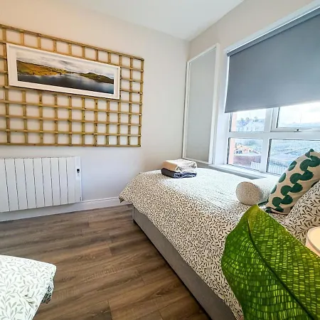 Luxury 2-bedroom Overlooking The Appartamento