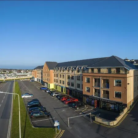 Апартаменты Luxury 2-bedroom Overlooking The