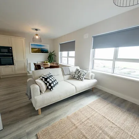 아파트 Luxury 2-bedroom Overlooking The *