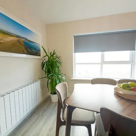 Luxury 2-bedroom Overlooking The