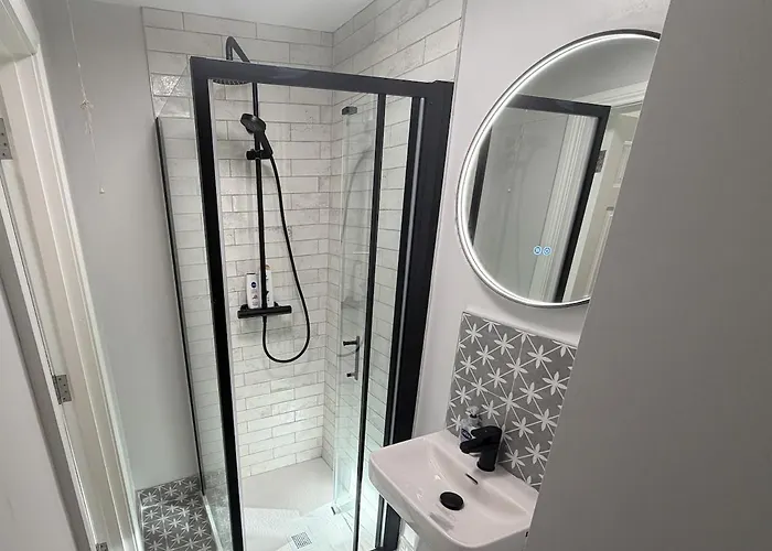 Luxury 2-bedroom Overlooking The Apartmán