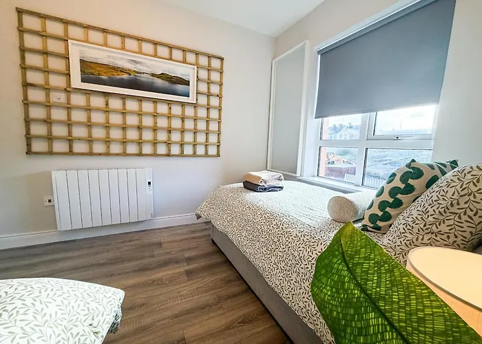 Luxury 2-bedroom Overlooking The Apartmán