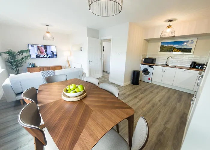 아파트 Luxury 2-bedroom Overlooking The 번드런